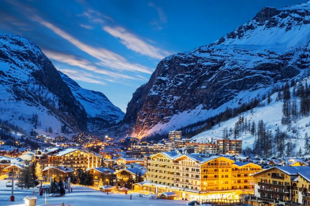 Val disere in the evening during dinner time